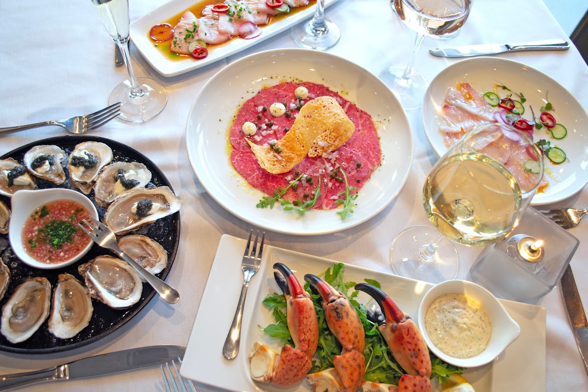 city-grille-raw-bar/22070-albums-3.jpg