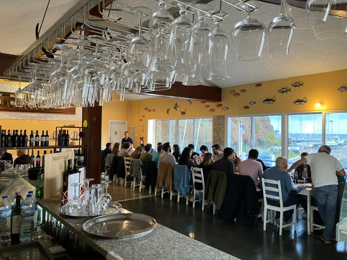 Clube Naval Bar / Restaurante