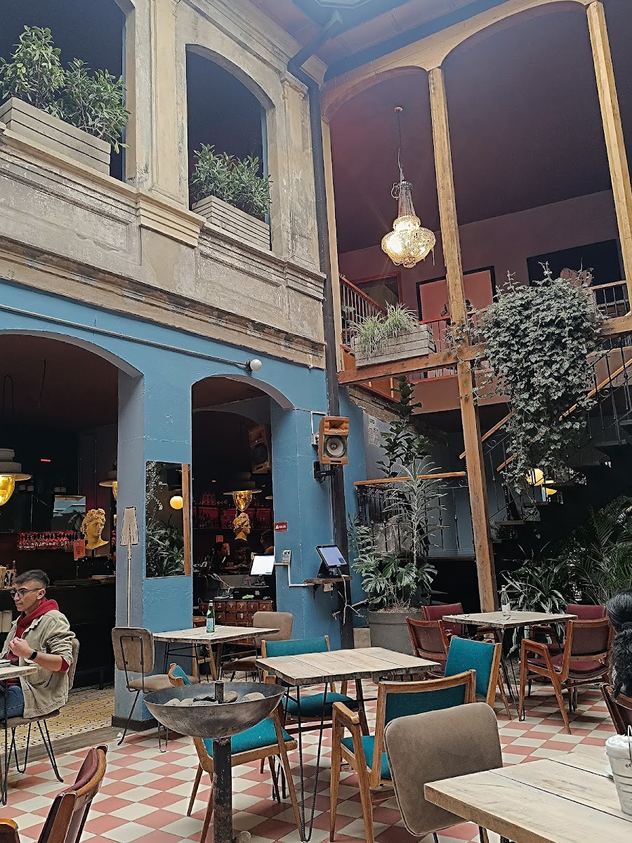 Compañía Casa De Rey