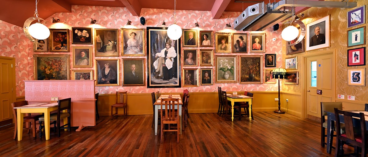 Condado Lounge