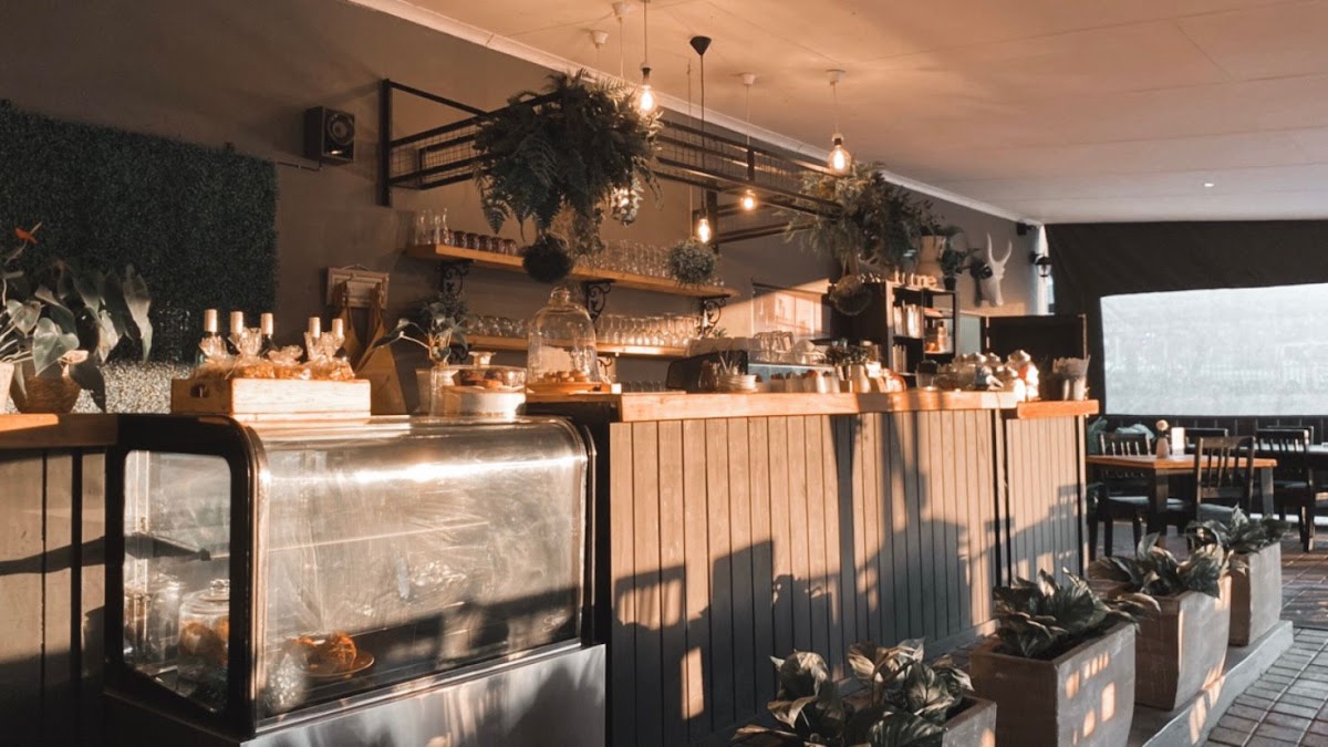 Country Cafe (Old Sip)