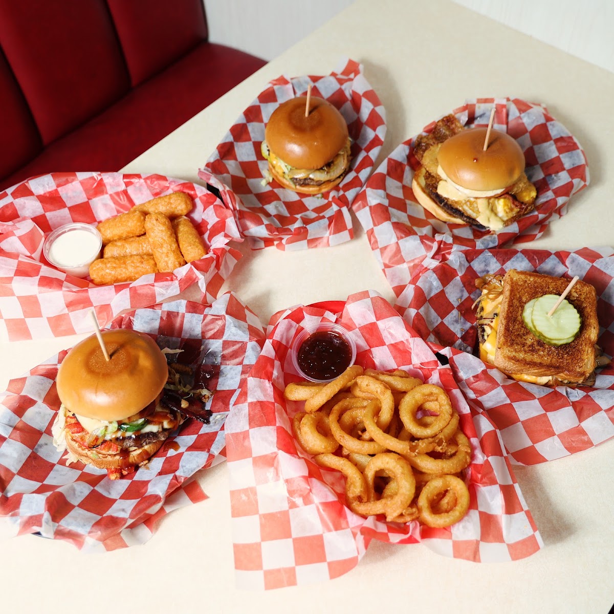 crave-burgers/35921-albums-3.jpg