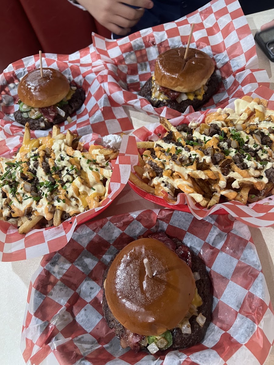 crave-burgers/35921-albums-9.jpg