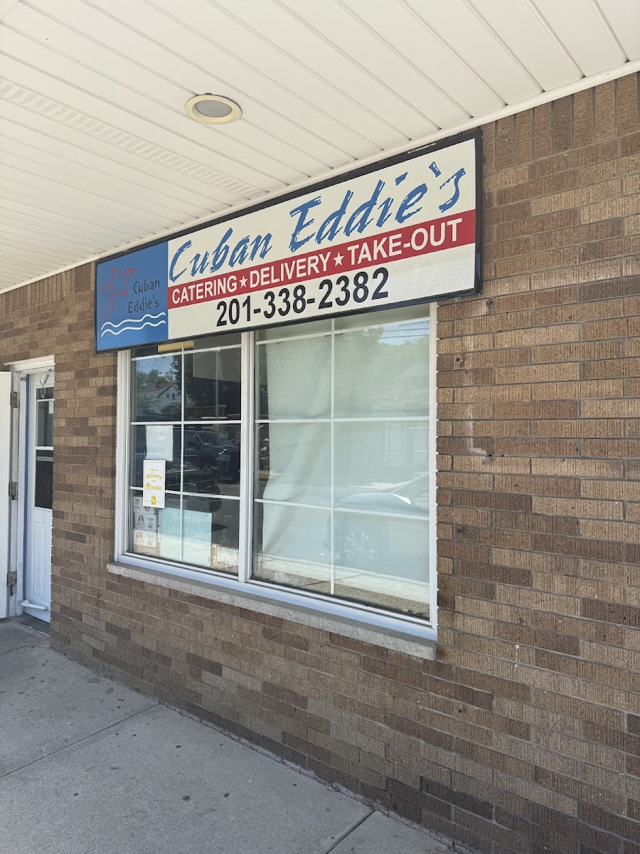 Cuban Eddie's Dumont