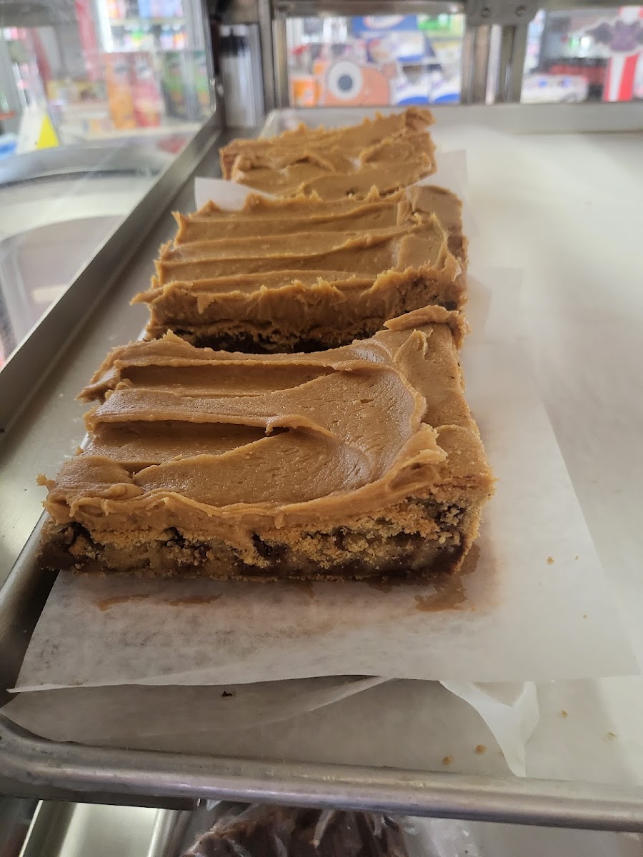 Dawn's Midtown Food & Beverage