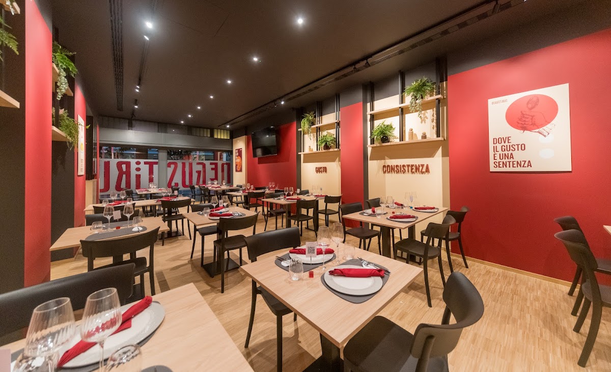 Degustibus – Ristorante, Pizzeria E Hamburgeria