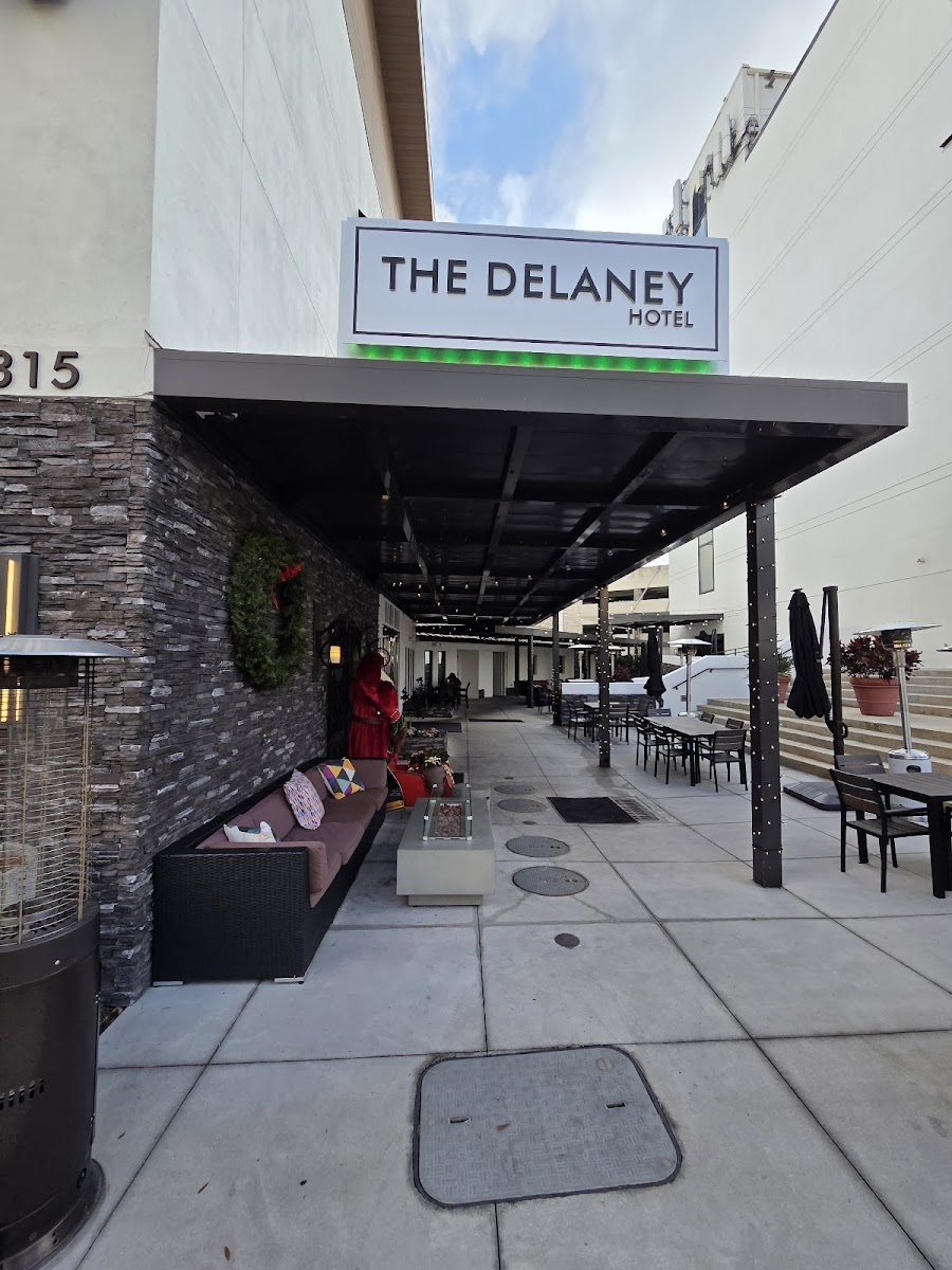 delaneys-tavern/25377-albums-3.jpg