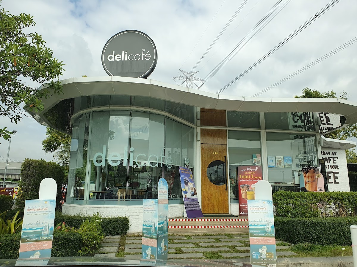Delicafé ร่มเกล้า 10