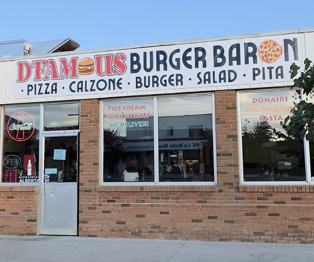 D'famous Burger Baron