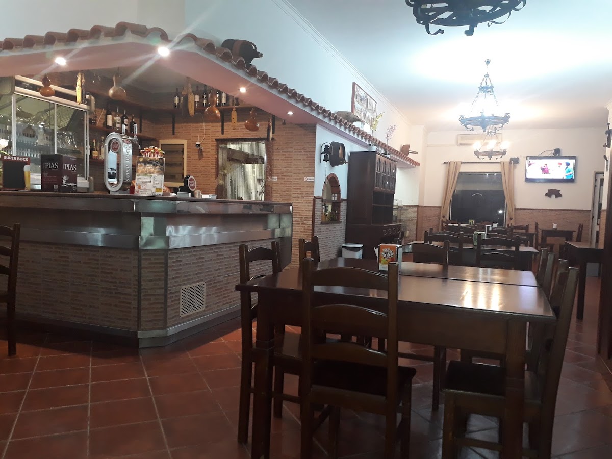Dhiman's Kebab E Pizza Café