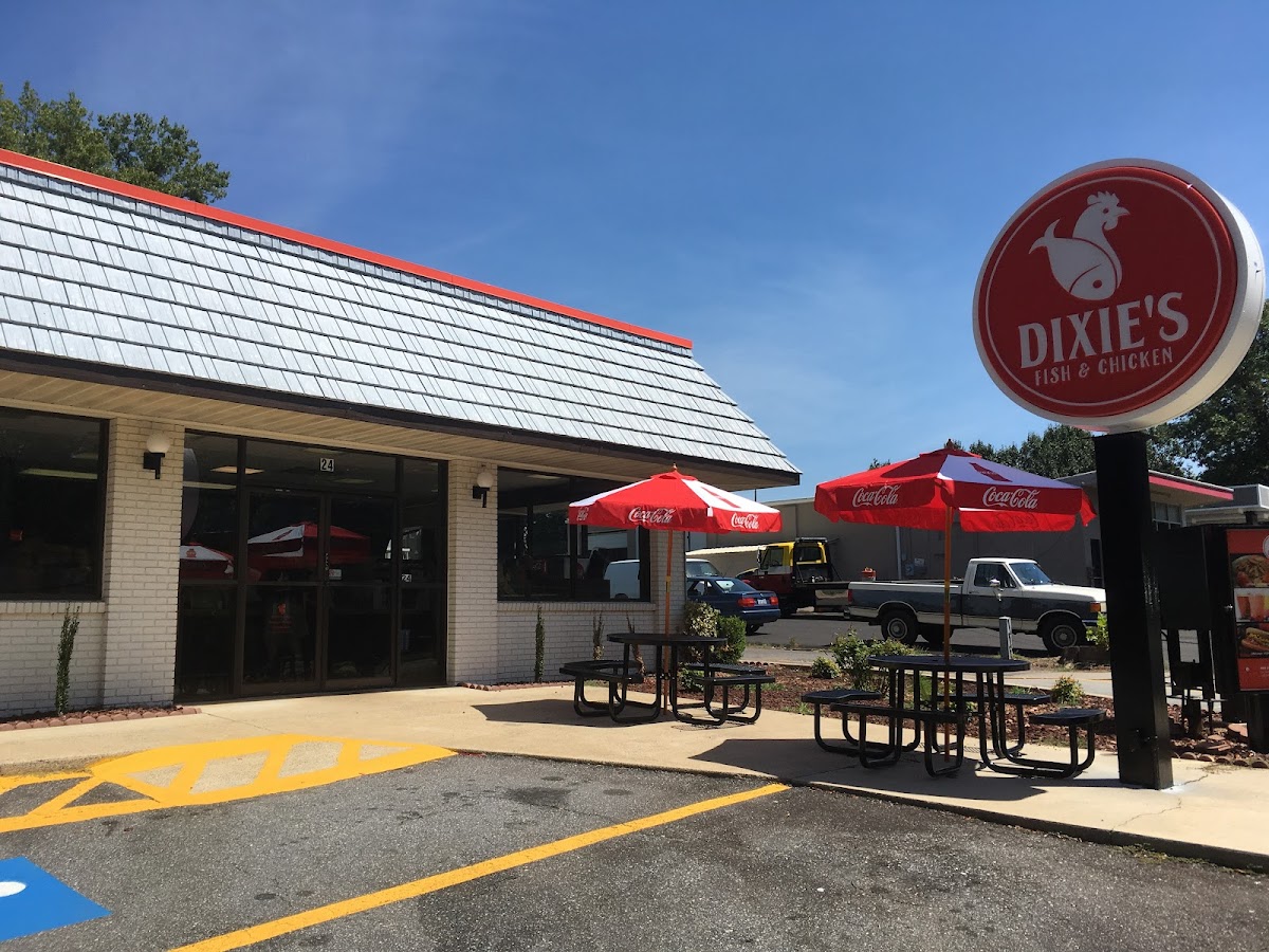 Dixie's Fish & Chicken