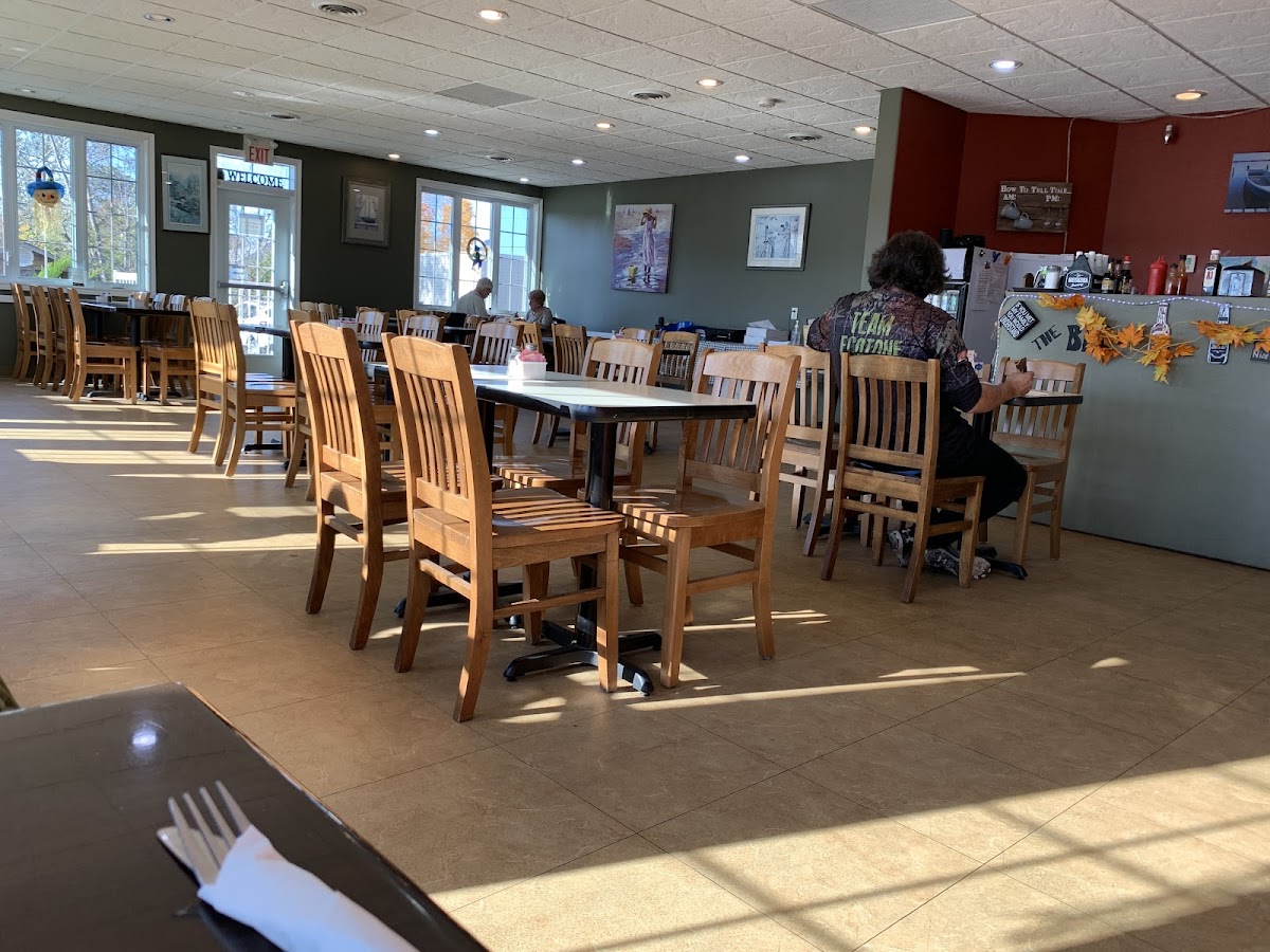 Dockside Restaurant Bar And Grill