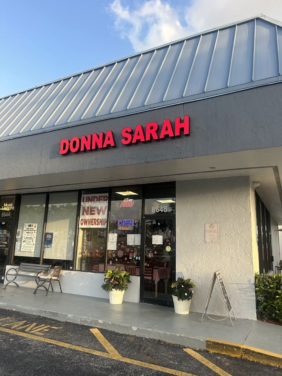 Donna Sarah