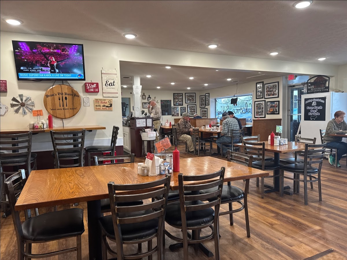 Drane’S Kurve Inn