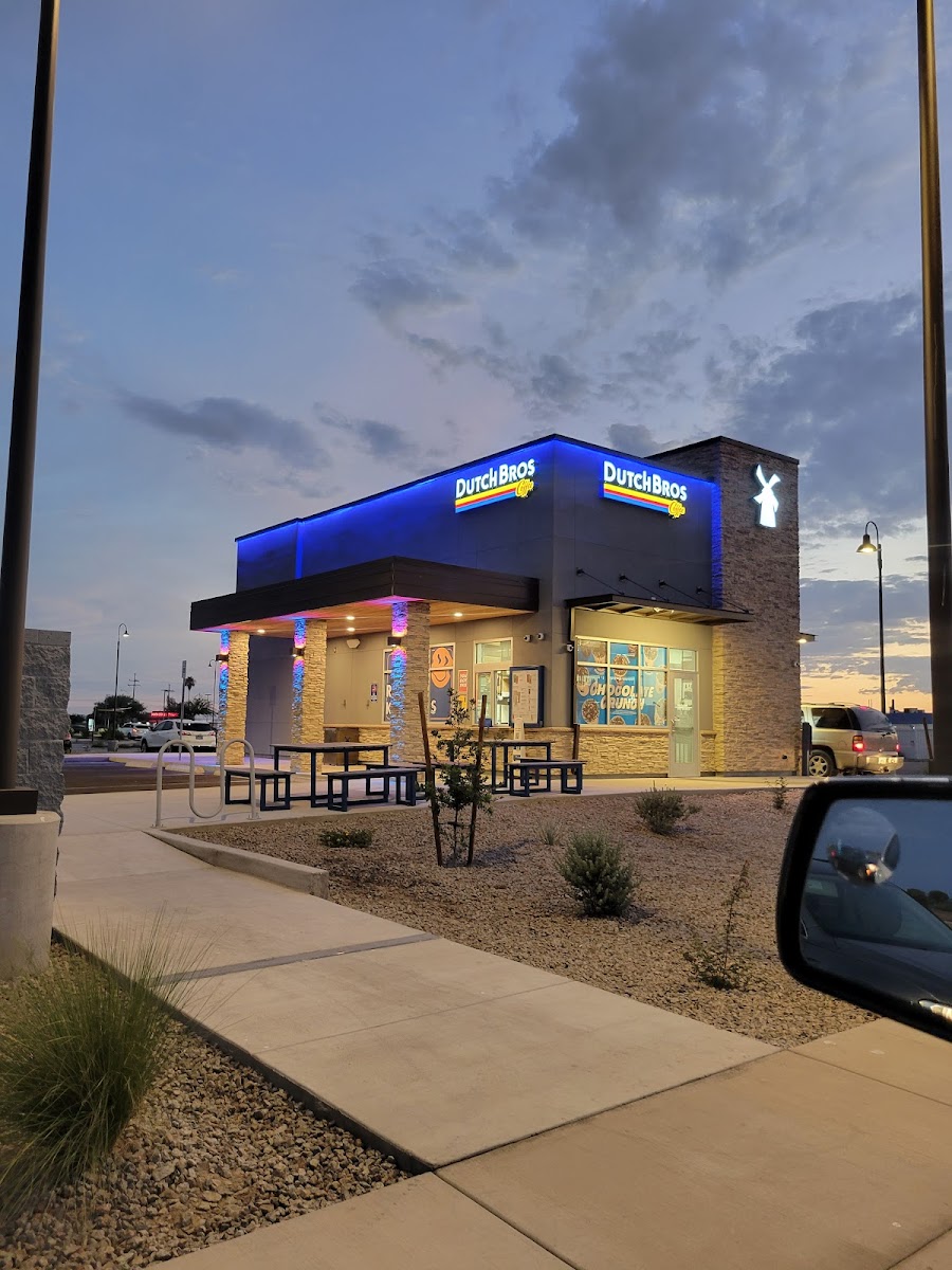 Dutch Bros Coffee Marana