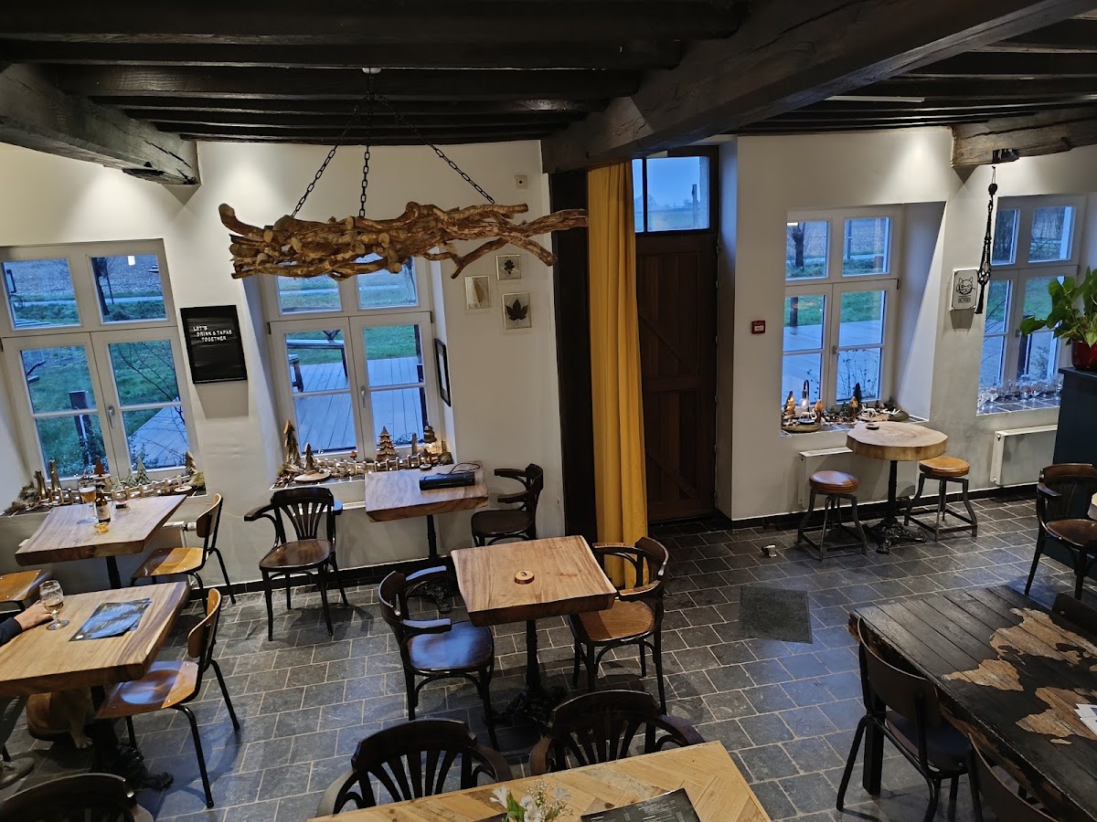 Eet- & Sfeercafé De Baliekouter