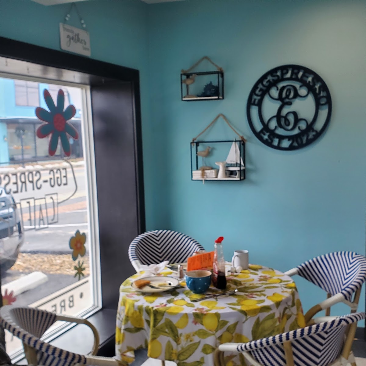 Egg-Spresso Cafe