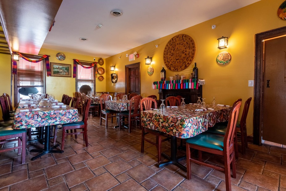 El Mariachi Restaurant