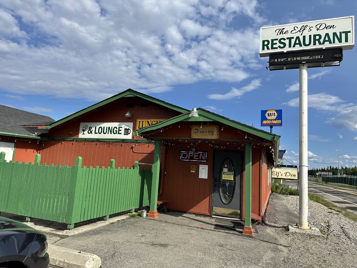 Elf's Den Restaurant & Lounge