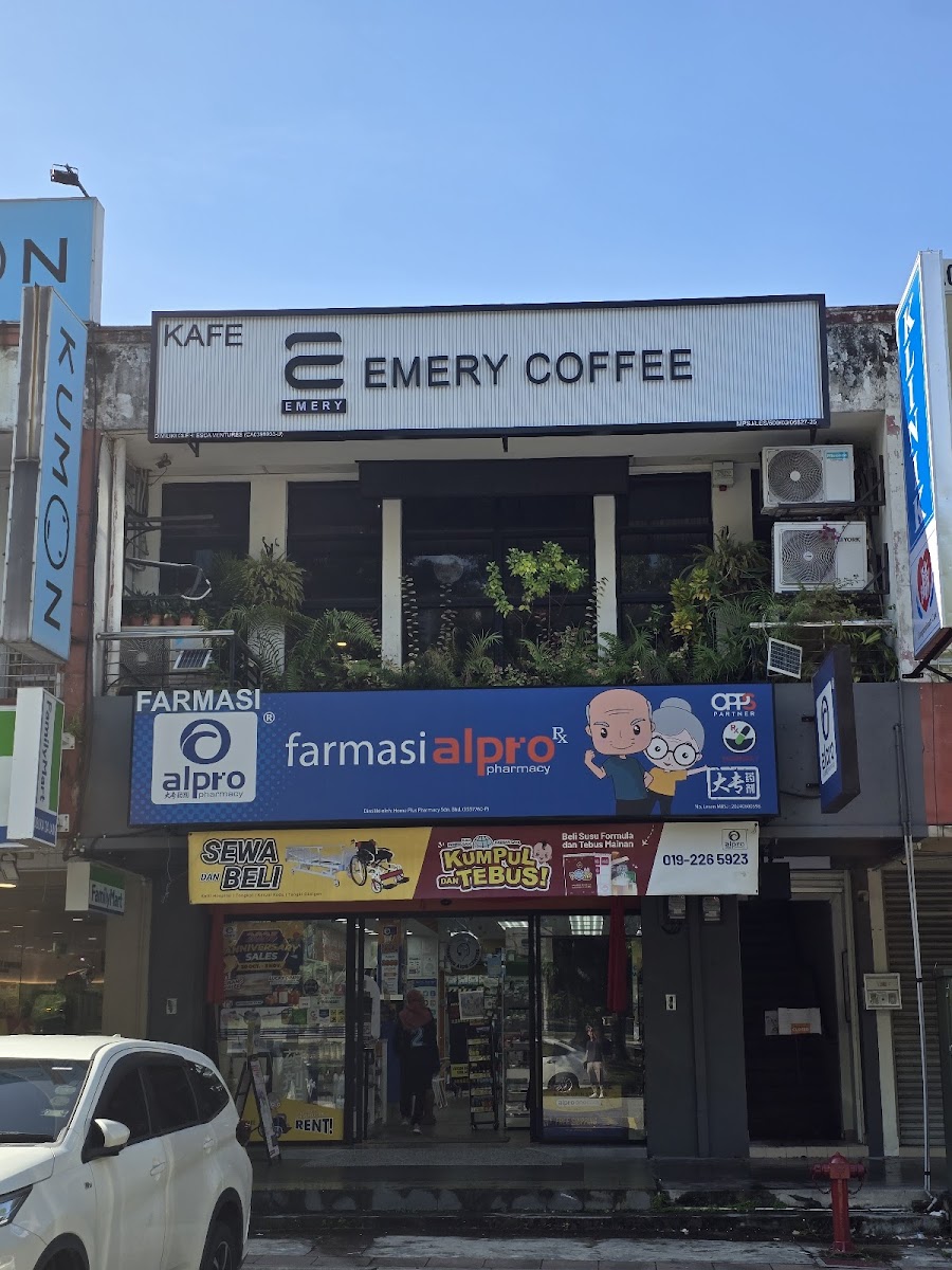 Emery Coffee Putra Heights