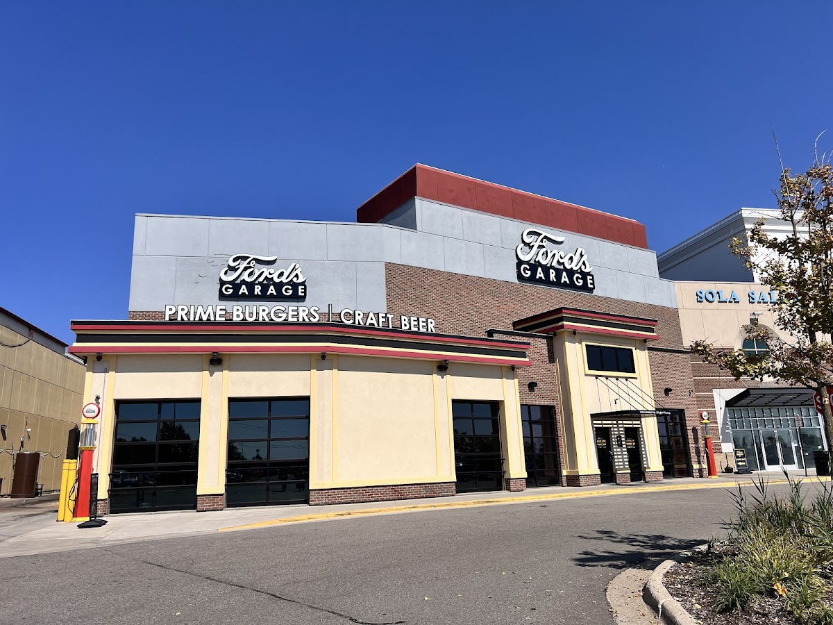 Ford's Garage Novi