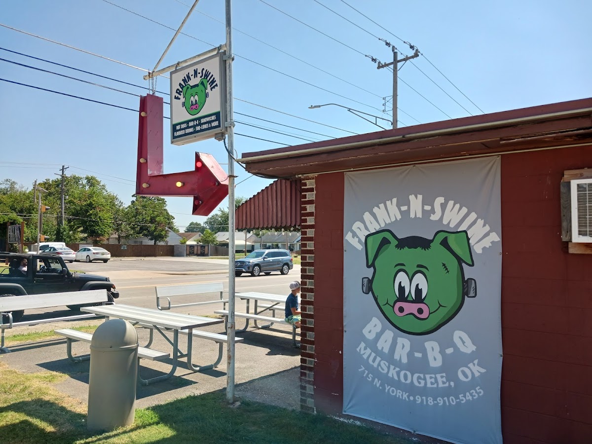 Frank-N-Swine