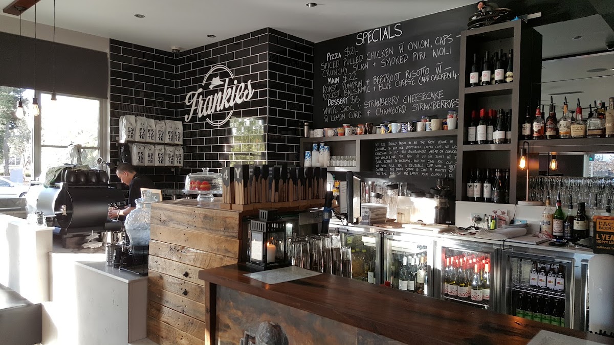 Frankies At Forde