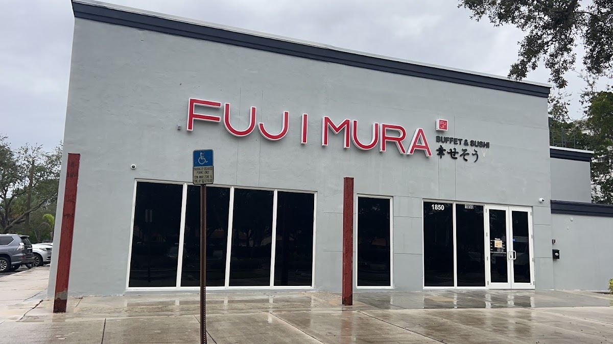 Fujimura Buffet & Sushi
