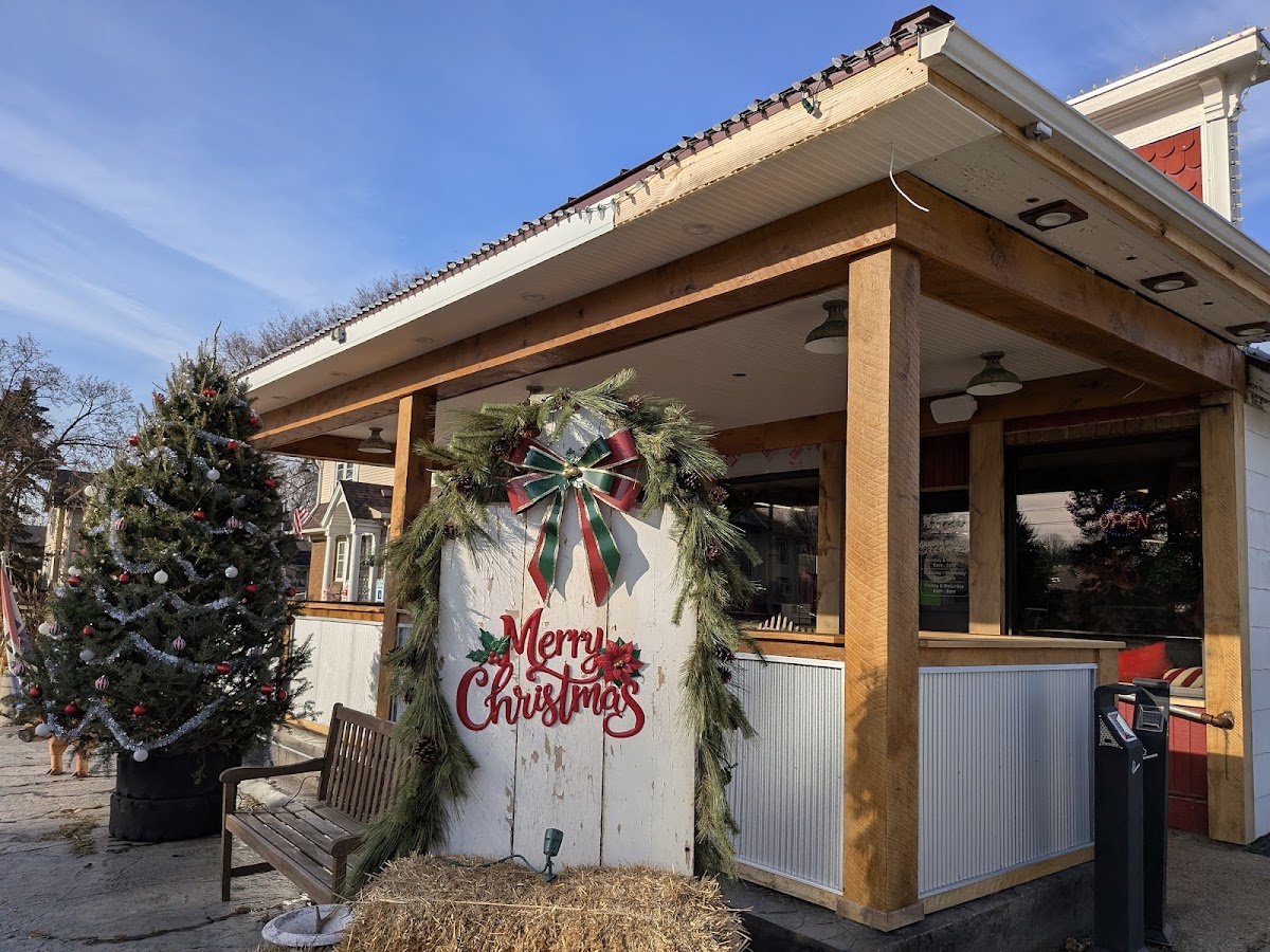 Garden Prairie Cafe
