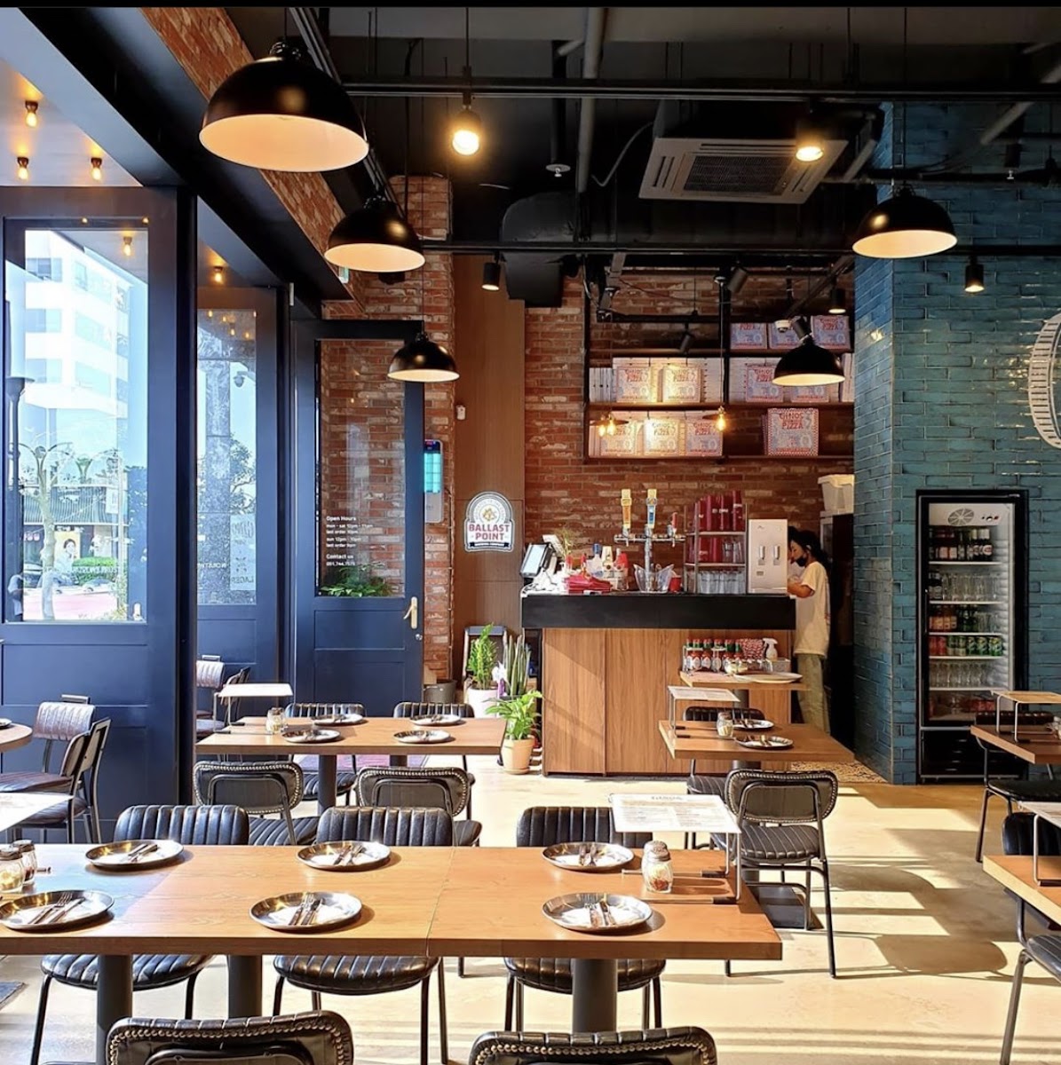 Gino’S Ny Pizza Itaewon 지노스 피자 이태원