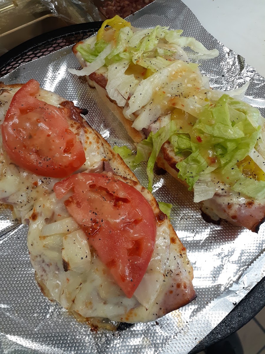 good-guys-pizza-subs-pub/35886-albums-3.jpg