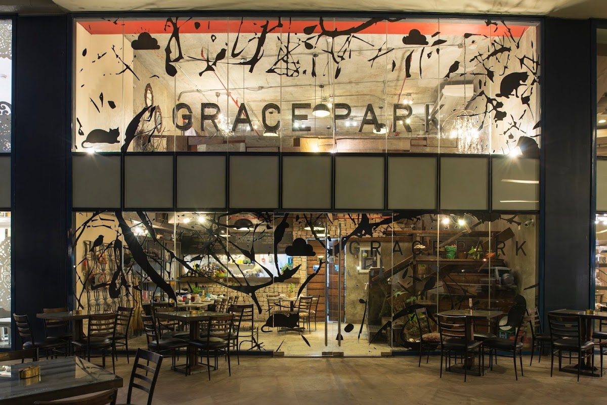 Grace Park Dining By Margarita Forés - One Rockwell