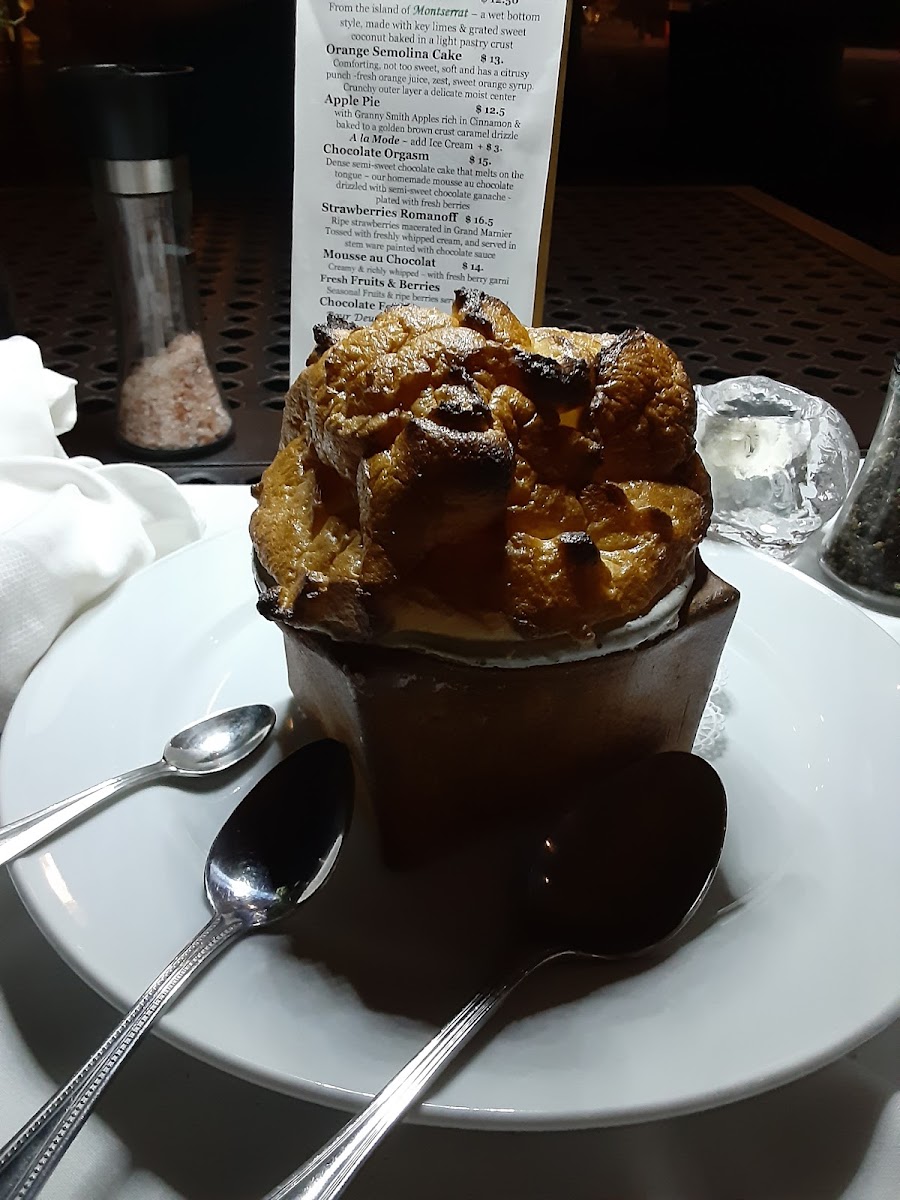 gracies-21st-century-cafe/25400-albums-8.jpg