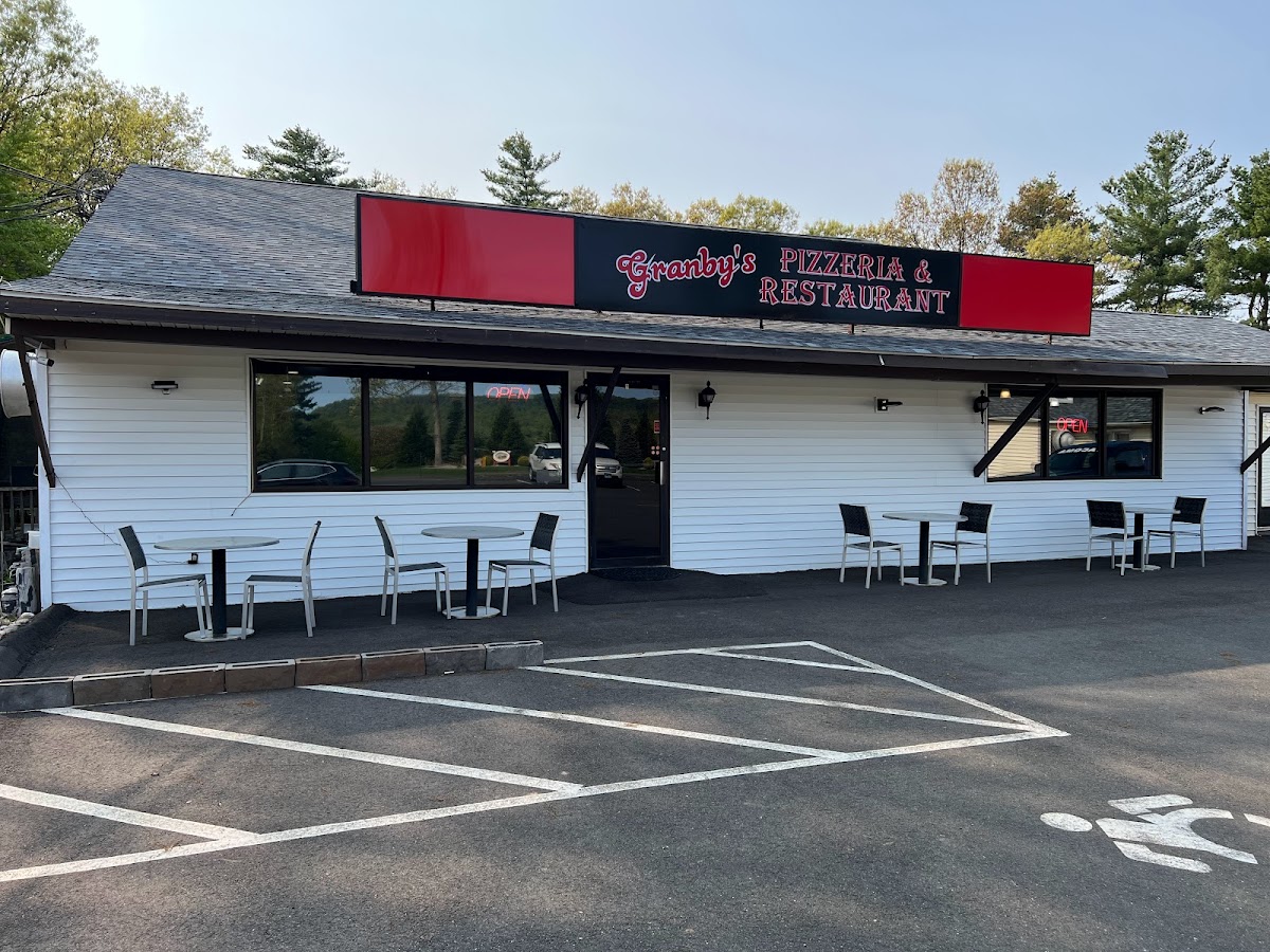 Granby’S Pizzeria & Restaurant (Serving Breakfast)