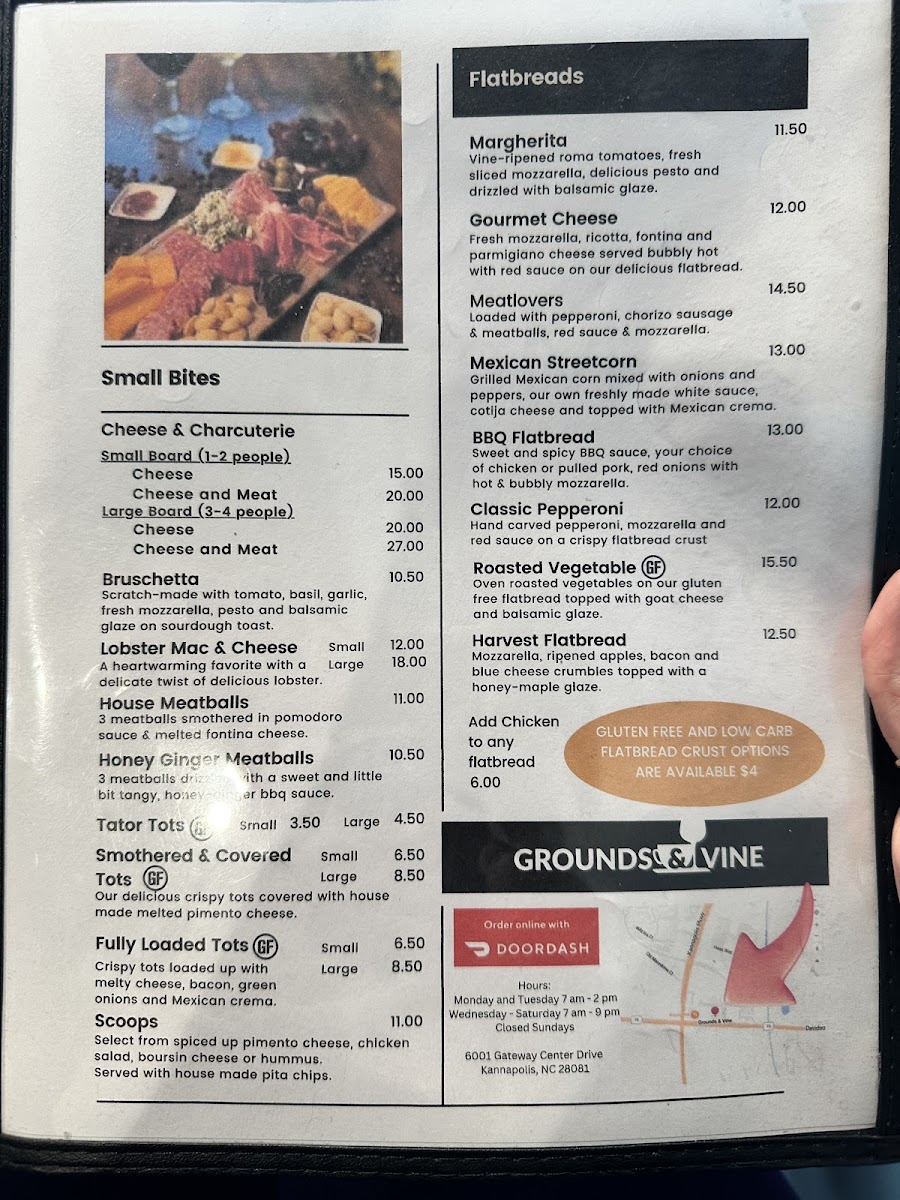 grounds-vine/9495-menus-1.jpg