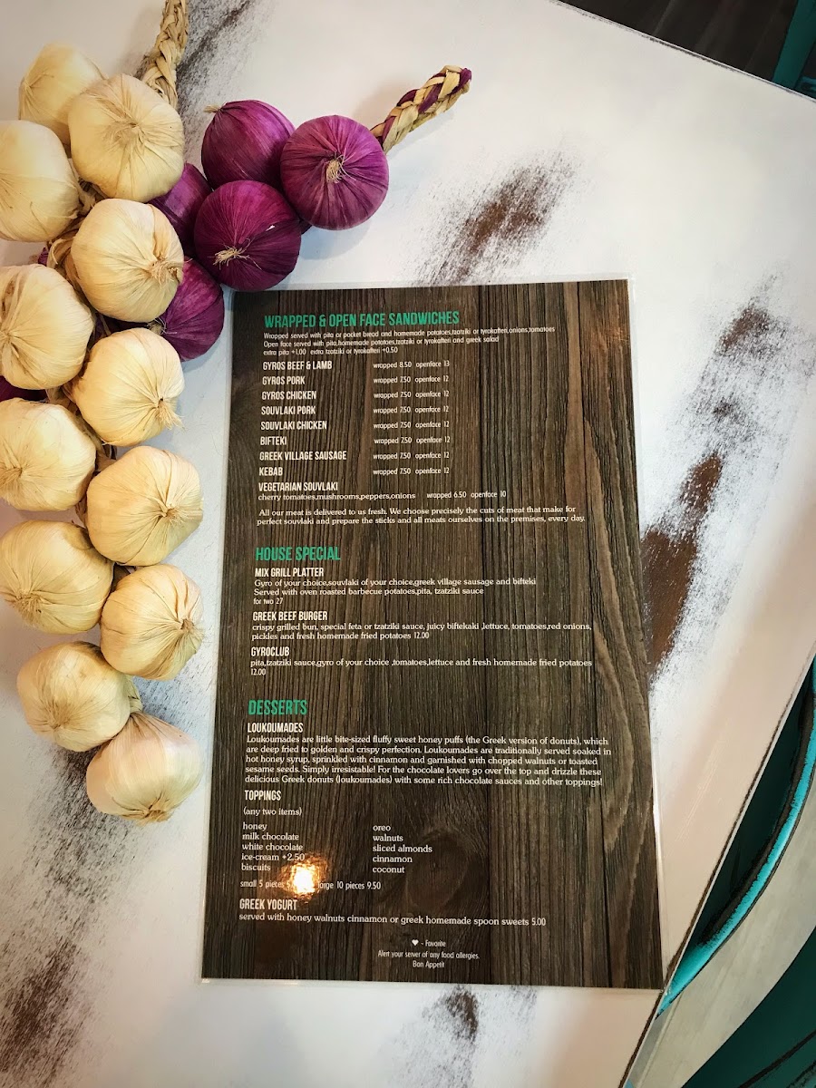 gyroland/9631-menus-10.jpg