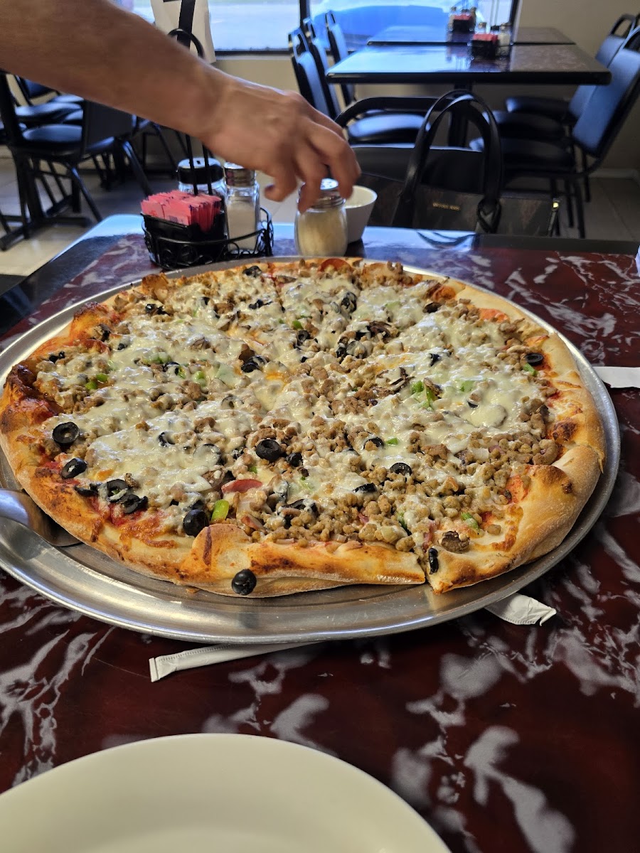 gzims-pizza/25217-albums-4.jpg