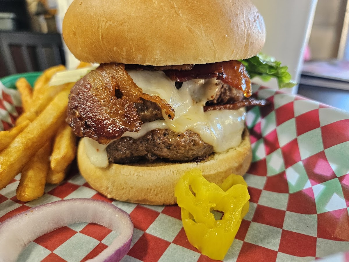 hamburger-mikes/8152-albums-2.jpg