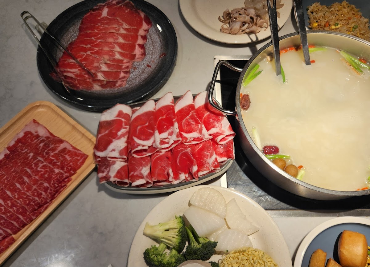 happy-lamb-hot-pot-bridgeport/9668-albums-4.jpg