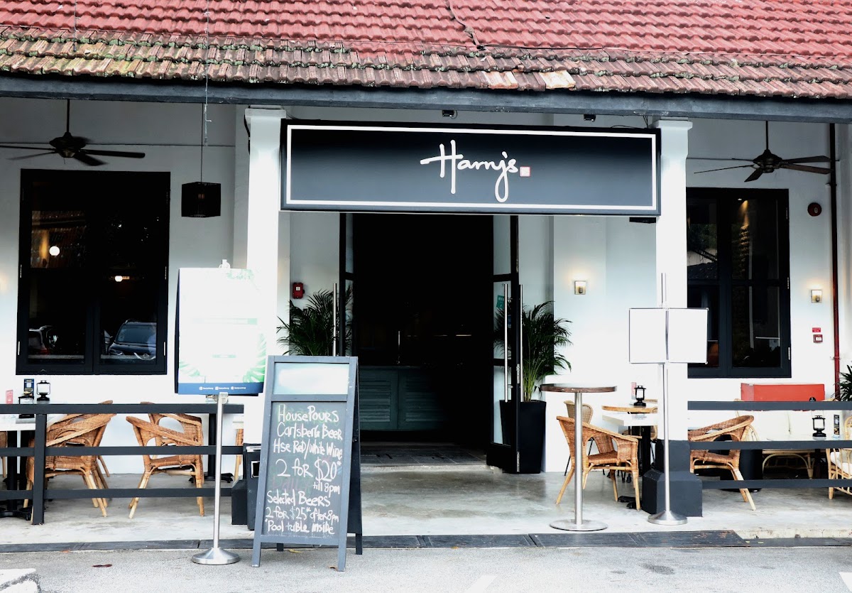Harry's Dempsey Hill