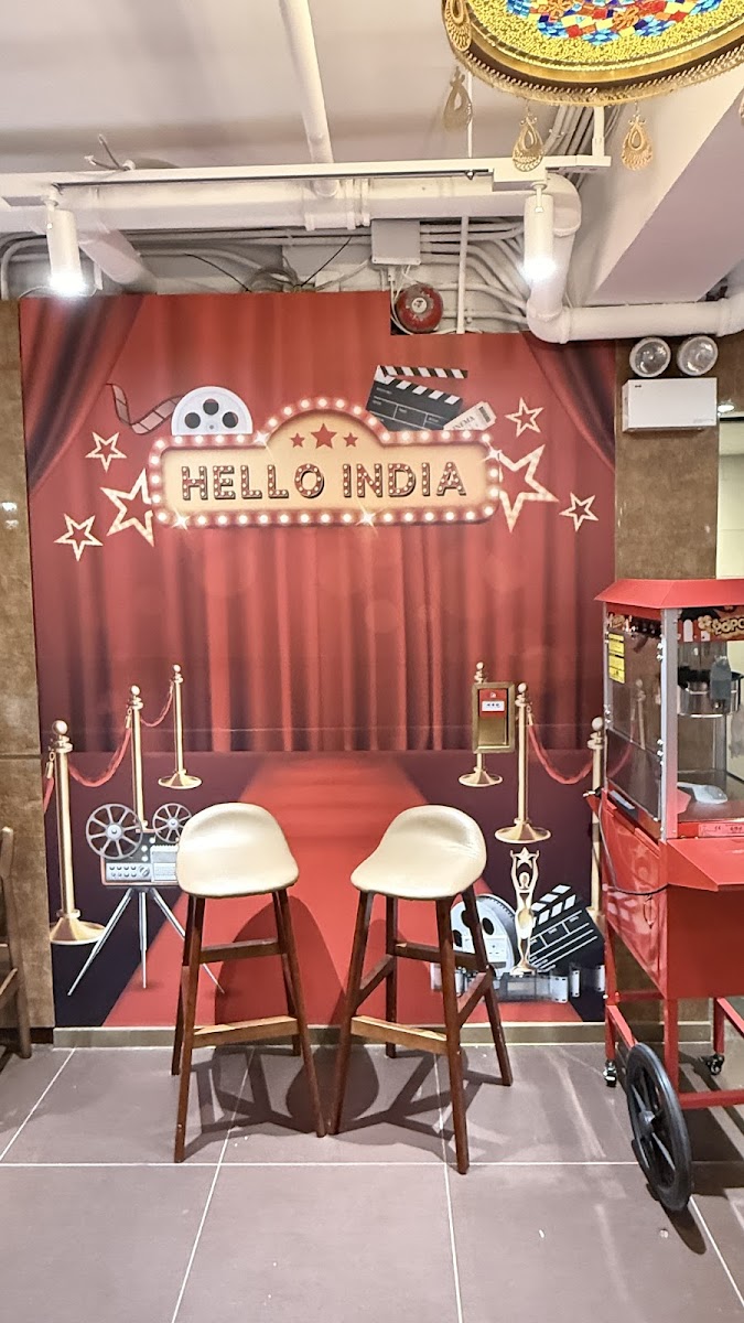 Hello India Restaurant 印度餐廳同酒吧 (Halal Certified)