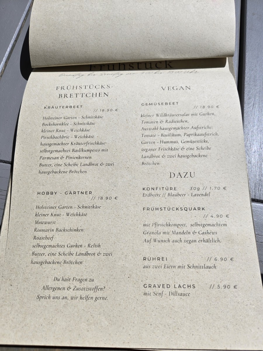 hof-bge-cafe/12375-menus-1.jpg