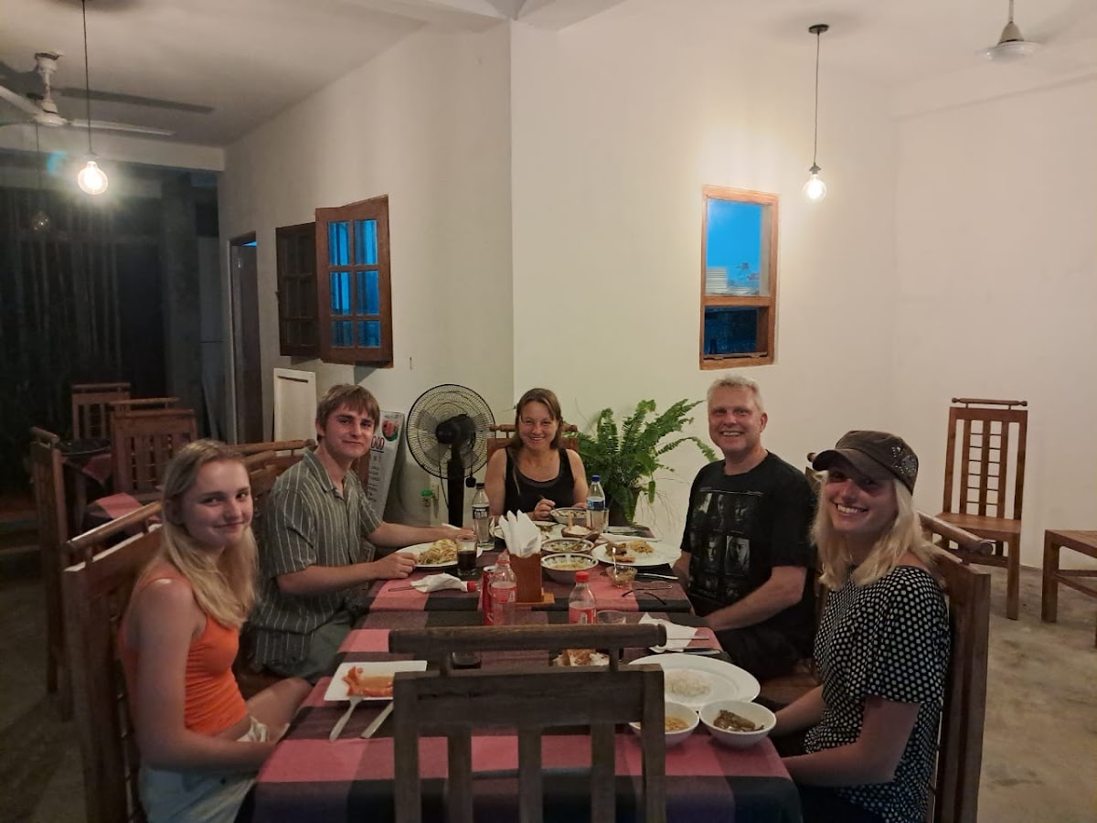 Home Food Restaurant