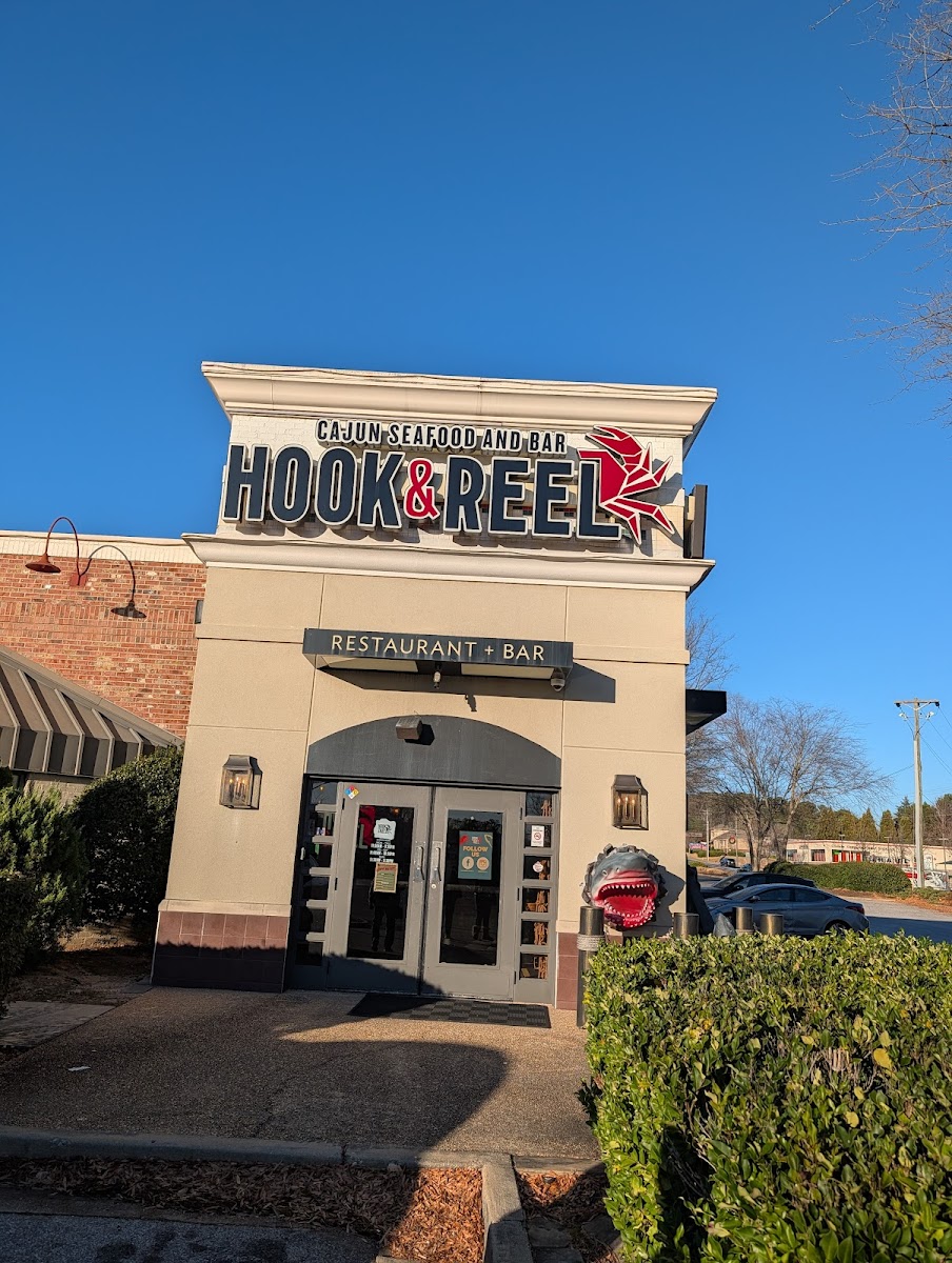 Hook & Reel Cajun Seafood & Bar