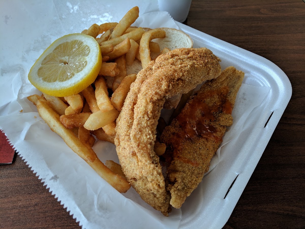 hooks-fish-and-chicken/35978-albums-10.jpg