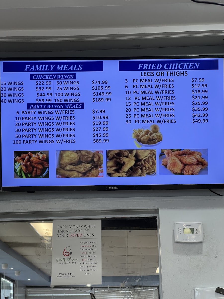 hooks-fish-and-chicken/35978-menus-1.jpg