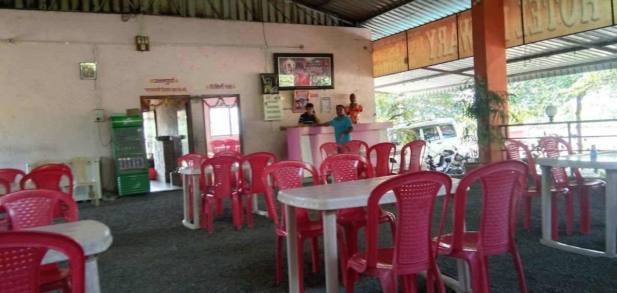 Hotel Ishwari Family Restaurant, Kandar India