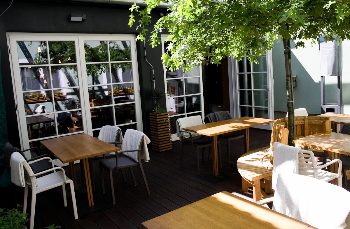 Hugo Restaurant Café Slaný
