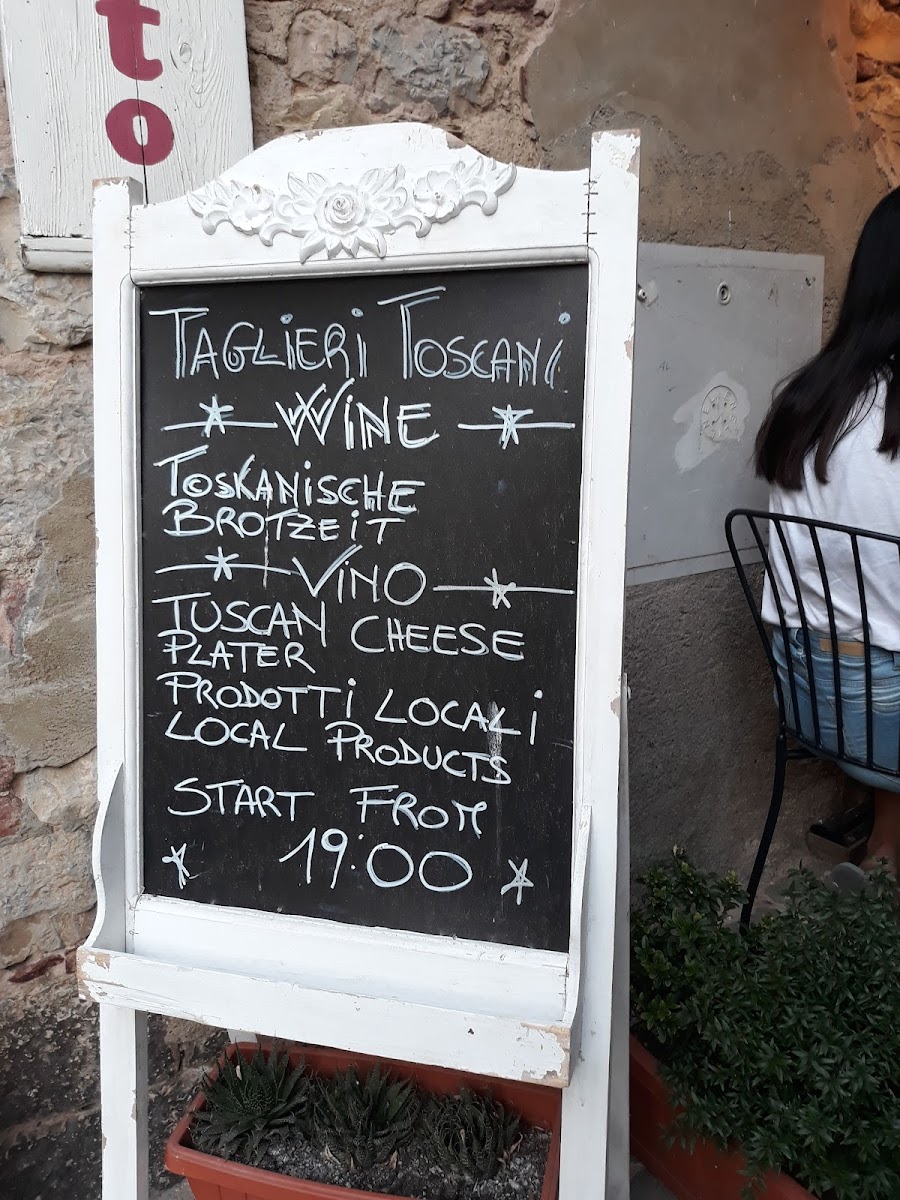 il-goccetto-vino-e-taglieri/12412-menus-6.jpg