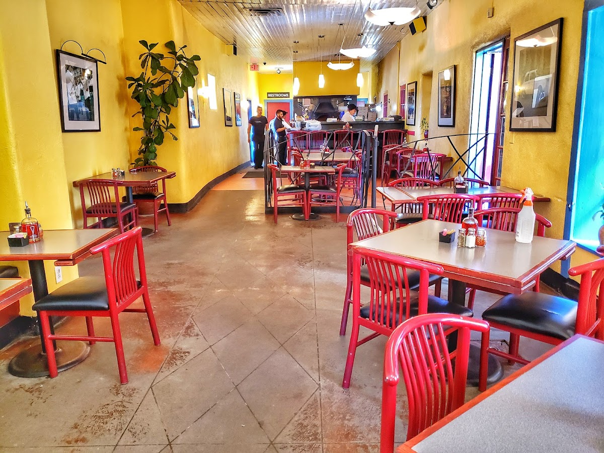 Il Vicino Wood Oven Pizza - Santa Fe